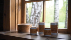 Кружка малая фарфоровая без ручки c берестой и с цитатами Лермонтова. Lermontov forever.