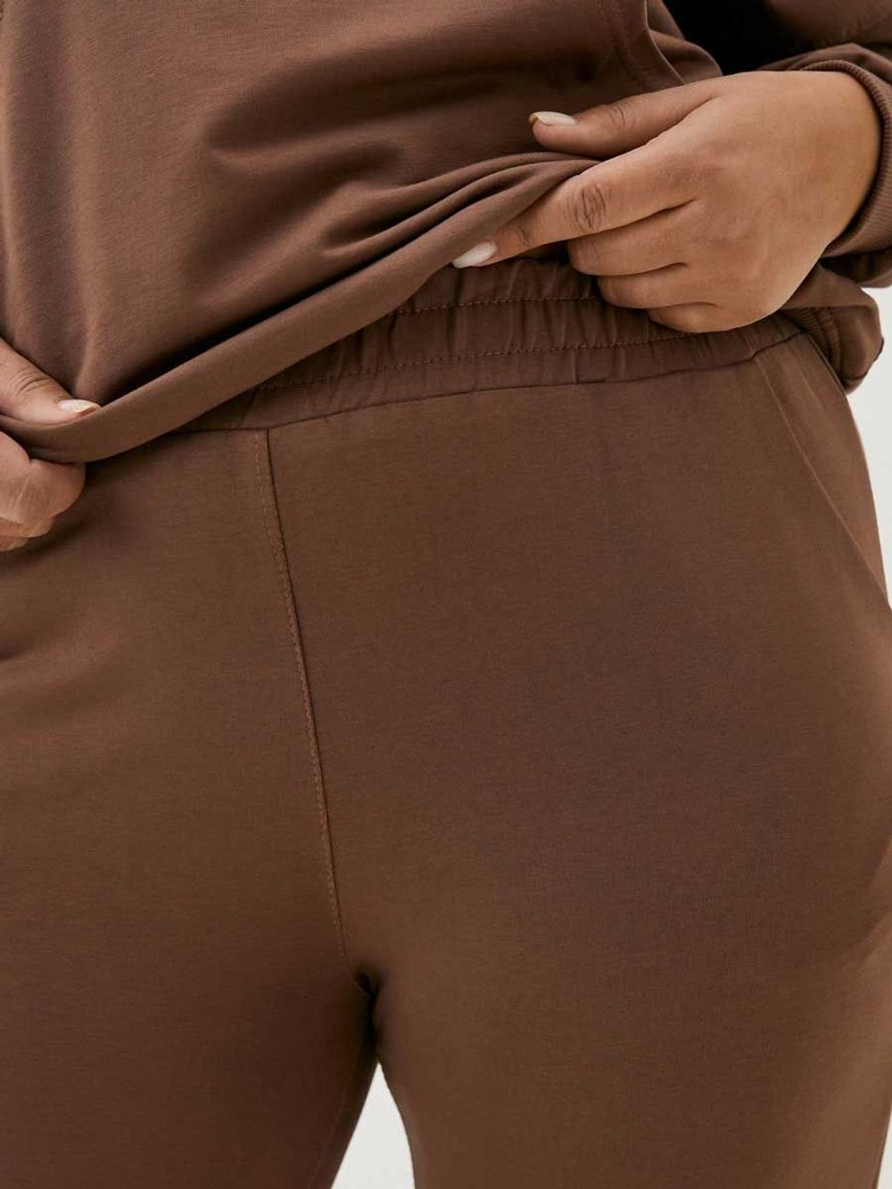 Костюм спортивный