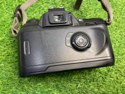 Nikon F75