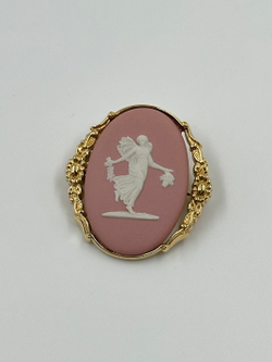 Брошь-кулон Wedgwood розовая