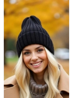 шапка вязаная теплая зимняя с отворотом стильная