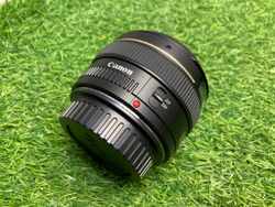 Canon EF 50mm 1.4 USM