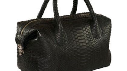 Сумка из кожи питона – вне моды и времени