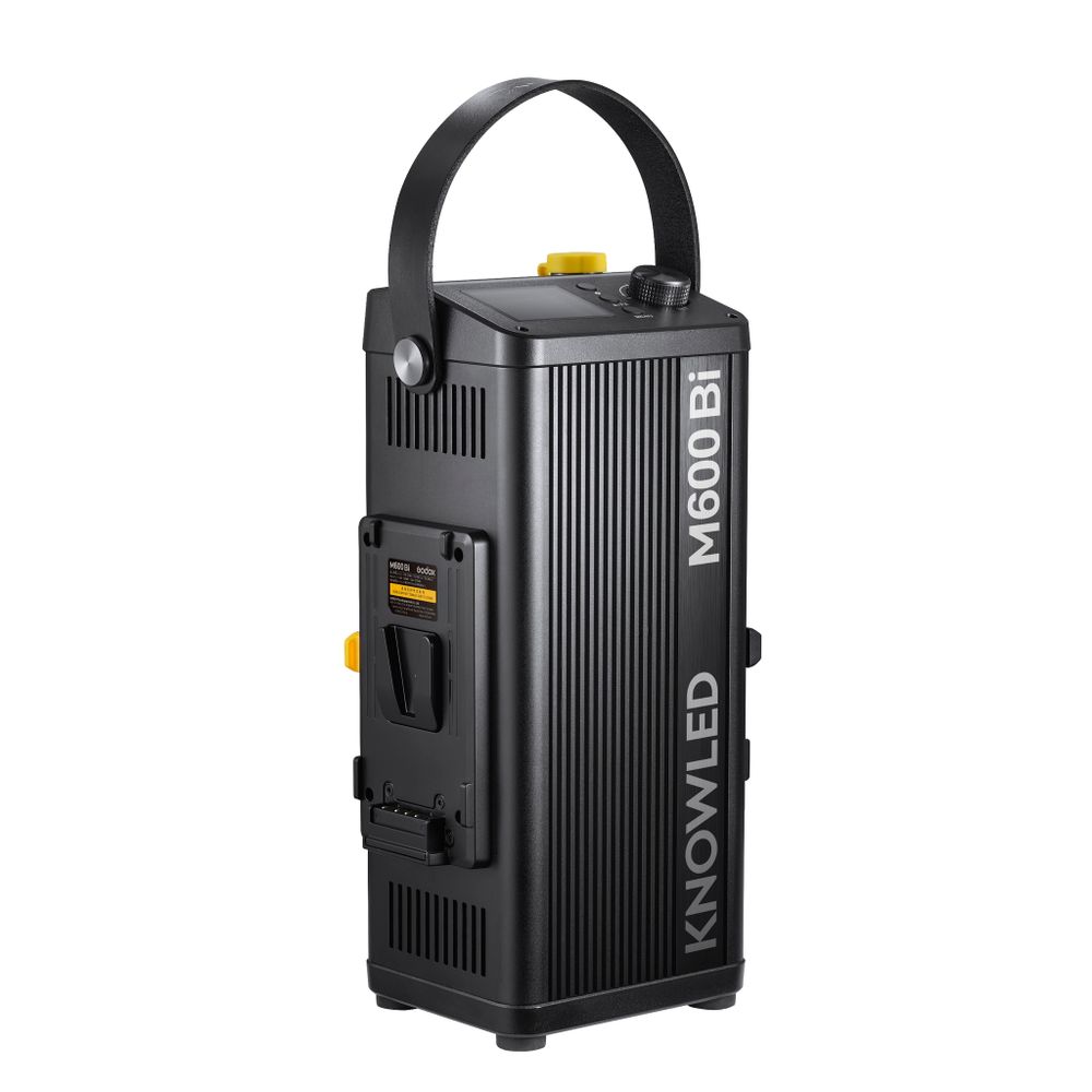 Светодиодный осветитель Godox Knowled M600Bi
