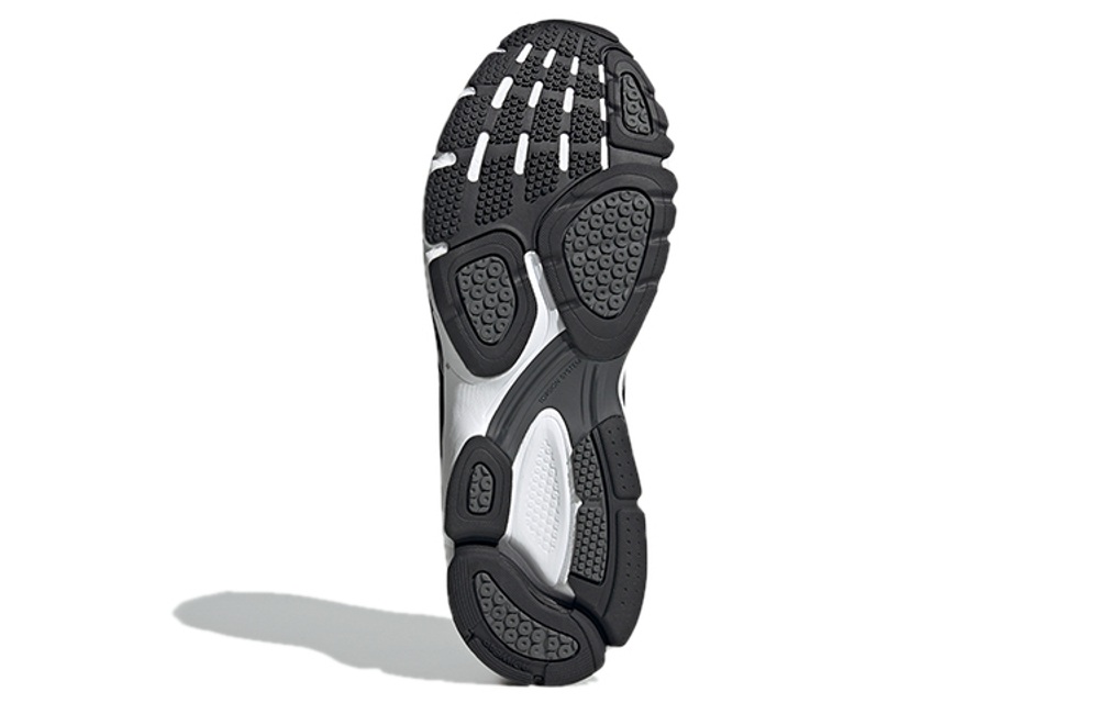 Кроссовки Adidas Spiritain 2000