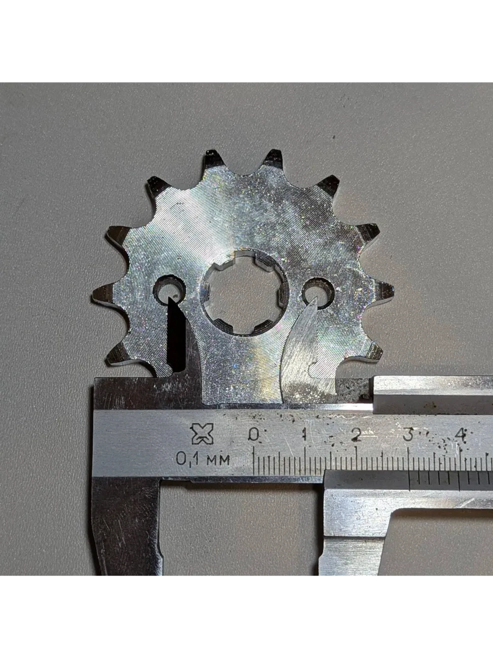 t - Звезда ведущая (428-14) для двигателя мопеда или питбайка