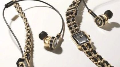 Chanel представила наушники с часами Première Sound Watch