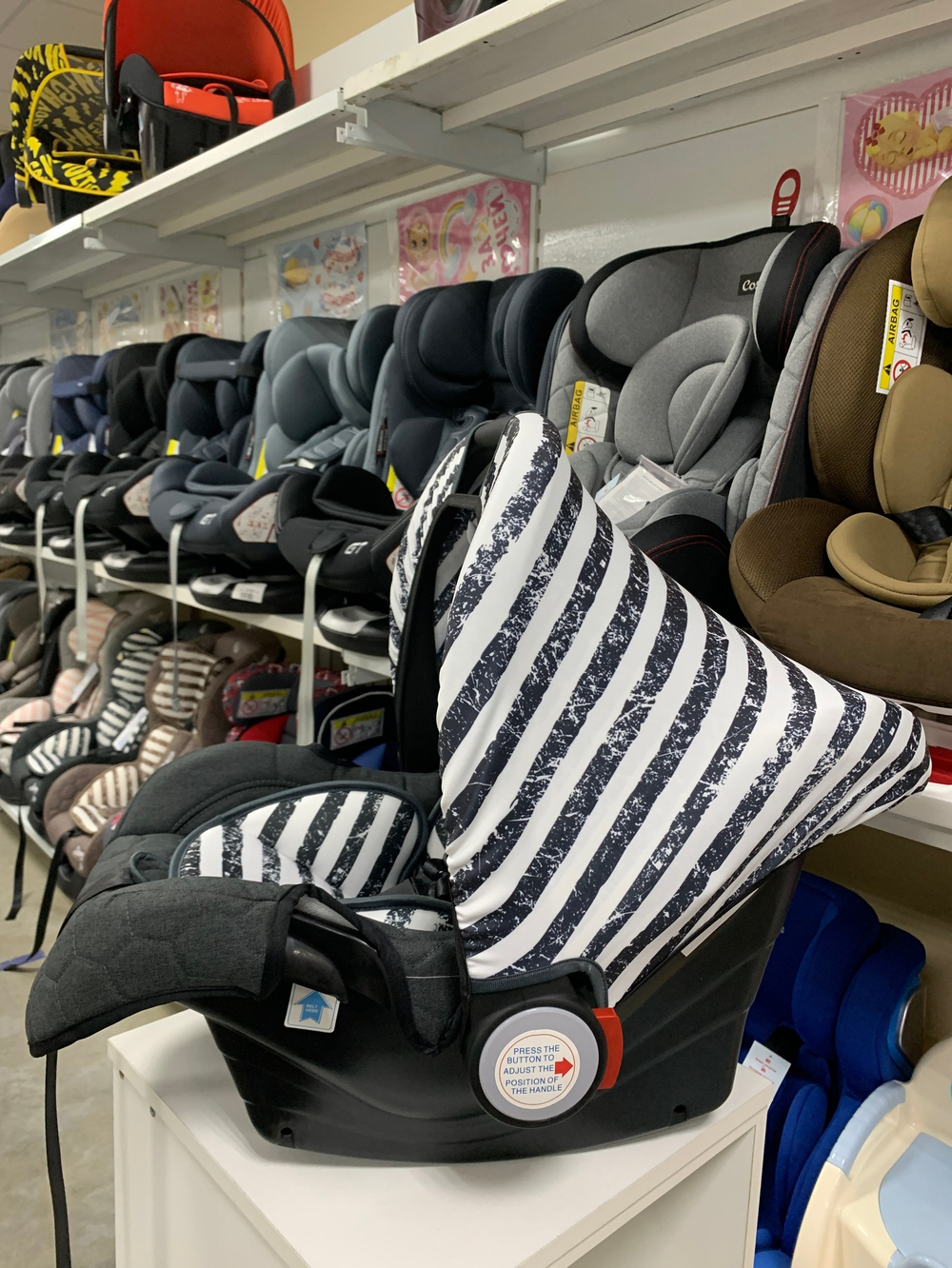 Автокресло Rant LB-327 "Miracle" Story line (graphite) группа 0+  (0-13 кг)