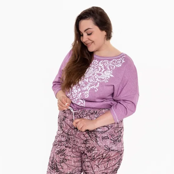 Брюки женские с принтом, цвет розовый с черн рисунком, размер 48