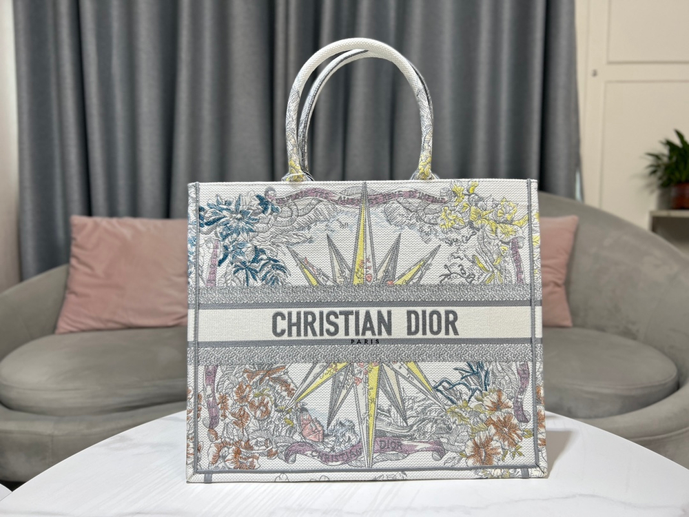 Christian Dior Book Tote 42 cm
