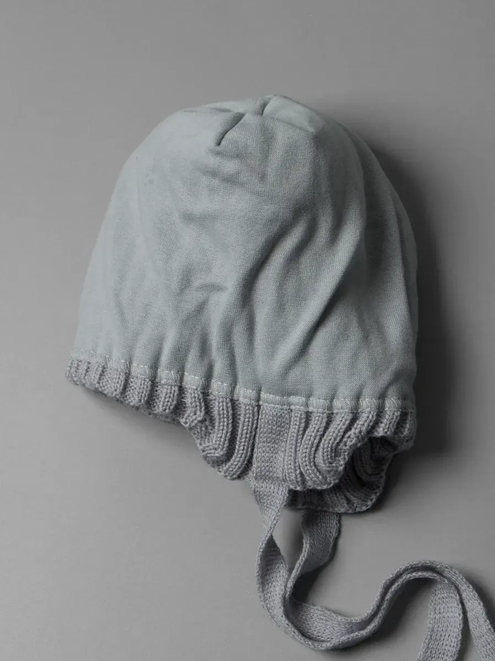 Шапка с завязками и снуд детская, осень