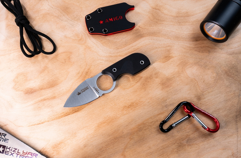 Шейный нож Amigo Z AUS-8 Satin Black