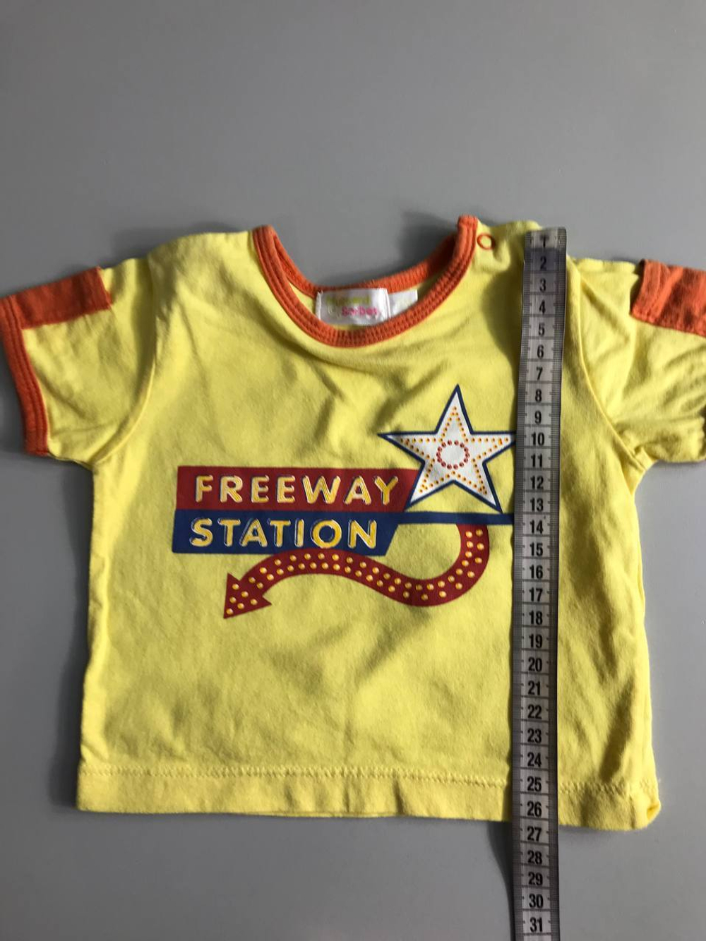 Футболка простая из хлопка на 3 месяца