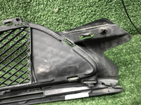 Решетка переднего бампера Mercedes C w205 (18-23)