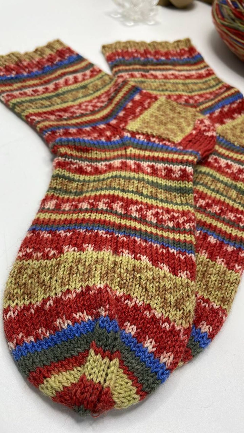 Носочная пряжа D&G YARN 75% меринос супервош 25% полиамид