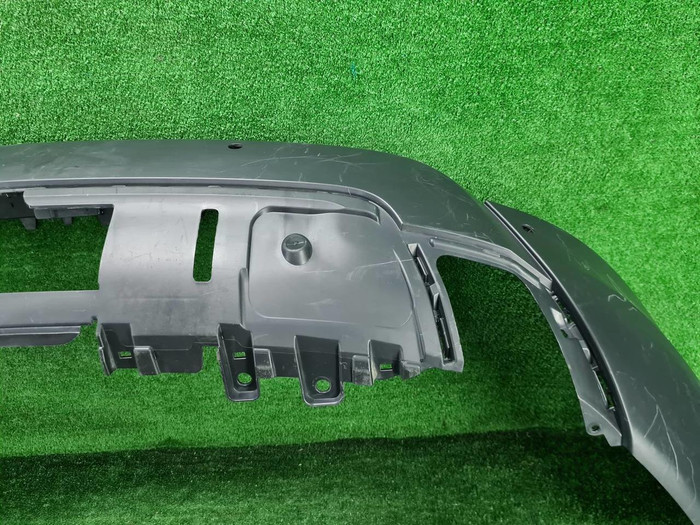 Юбка заднего бампера Land Rover Discovery 5 (2016-2021)