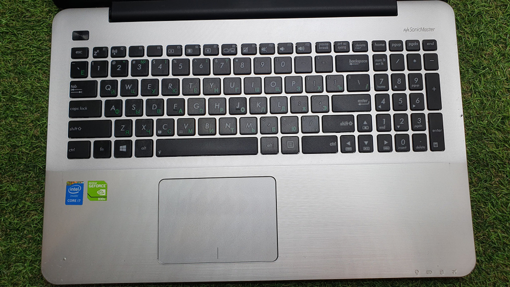 Ноутбук ASUS i7-5/4Gb/930M 2Gb