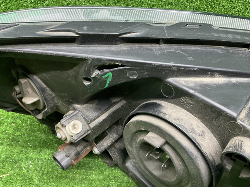 Фара левая Lada Granta (2018-н.в.) галоген