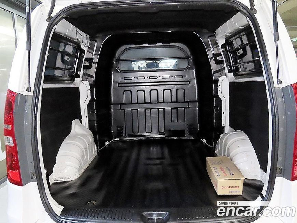 Hyundai The New Grand Starex Van 5인승 (10.2019)