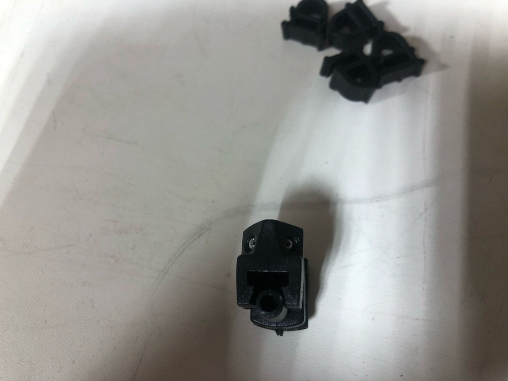 Жиклер омывателя / форсунки омывателя / крепление на поводок 2шт