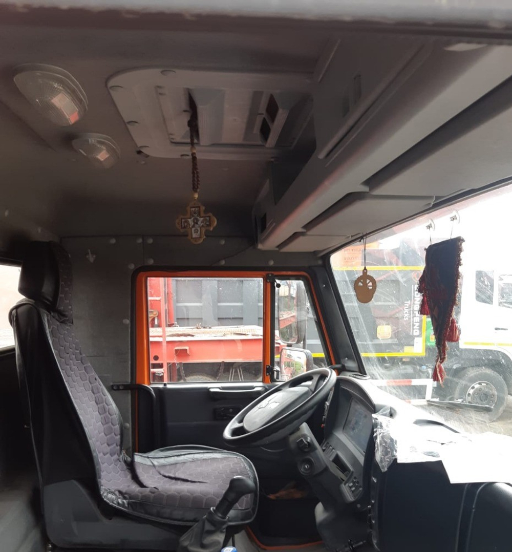 Туймазинский завод автобетоновозов 5814* на шасси КамАЗ 6540 8x4 Автобетоносмеситель 5814Y9 (Дизельн