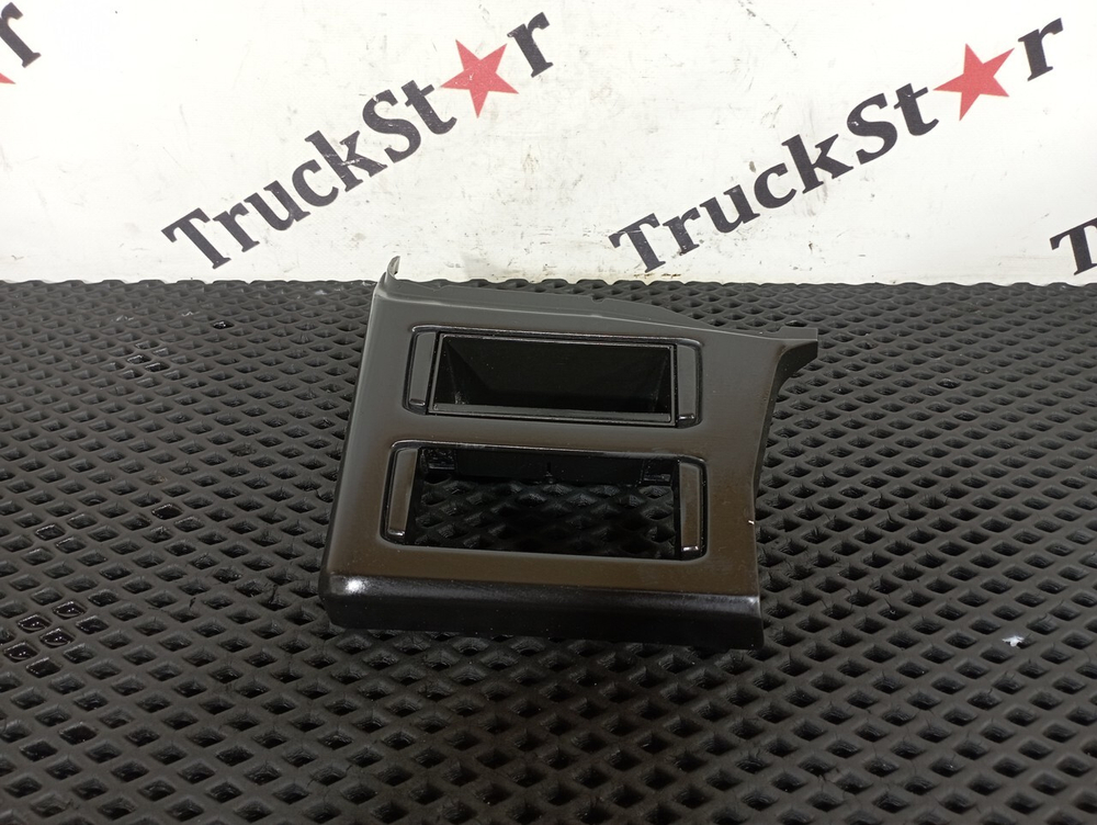 Накладка панели приборов 2020г.