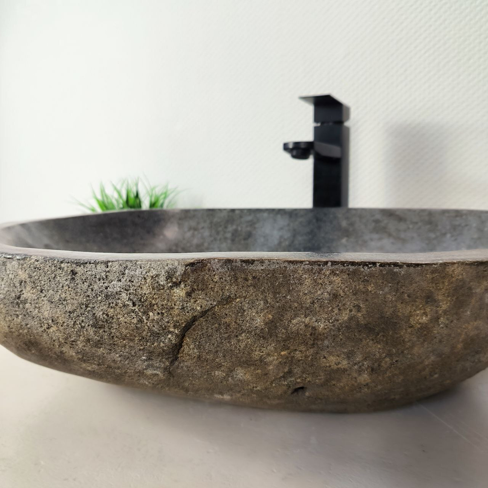 Раковина из речного камня RS-66038 58х46х15 из натурального камня