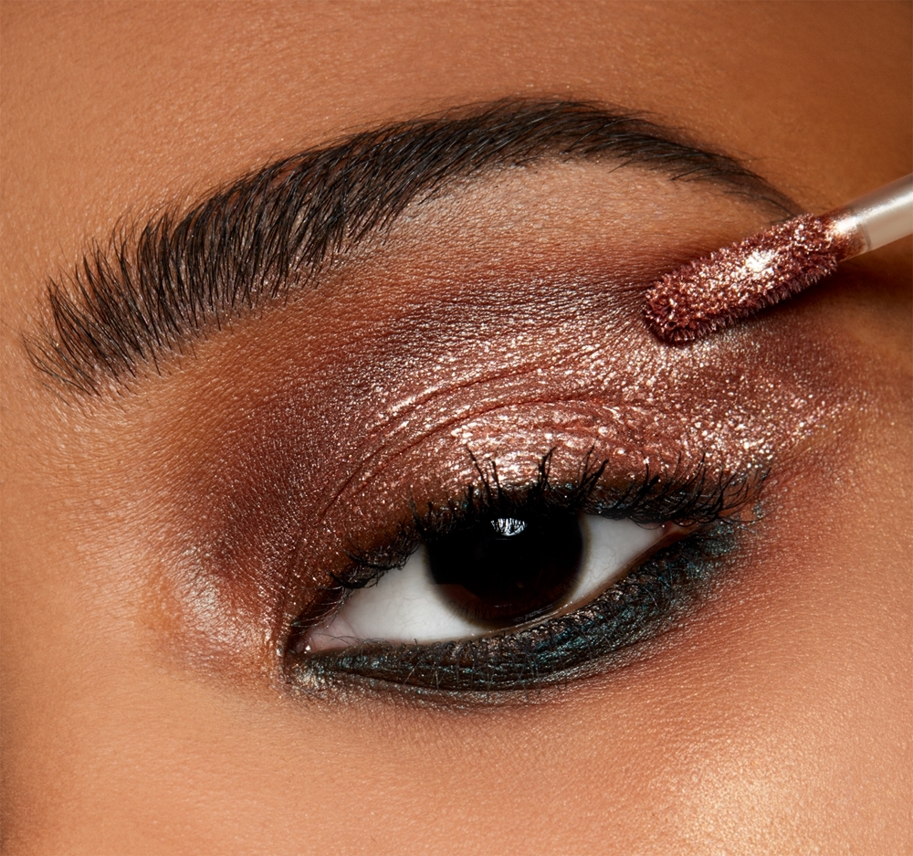 MAC Cosmetics Dazzleshadow Liquid - глянцевые жидкие тени для век, 4,6 g