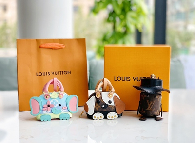 Louis Vuitton Bag Charm And Key Holder