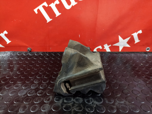 Подушка двигателя передняя