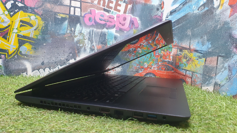 Ноутбук Lenovo AMD/4 Gb