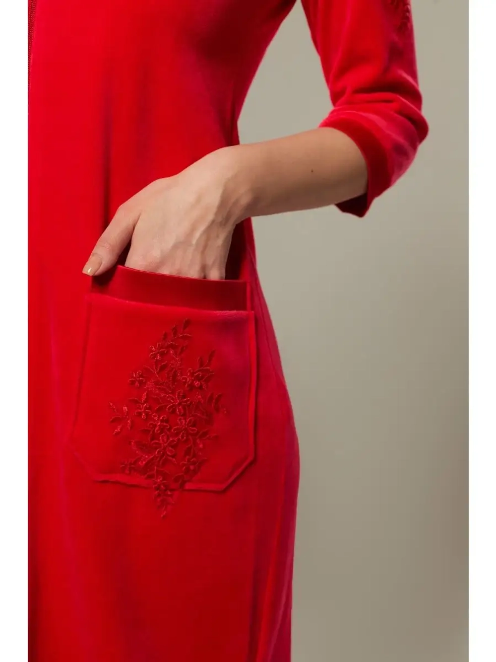 Халат велюровый на молнии