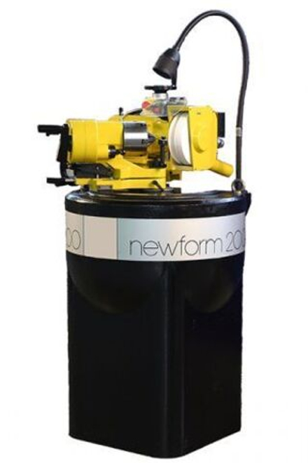 Универсальный заточный станок CDMeccanica Newform 200