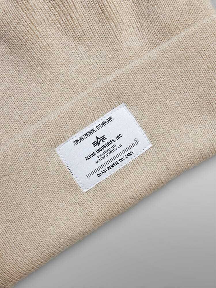 Шапка Alpha Industries Essential Beanie Бежевая