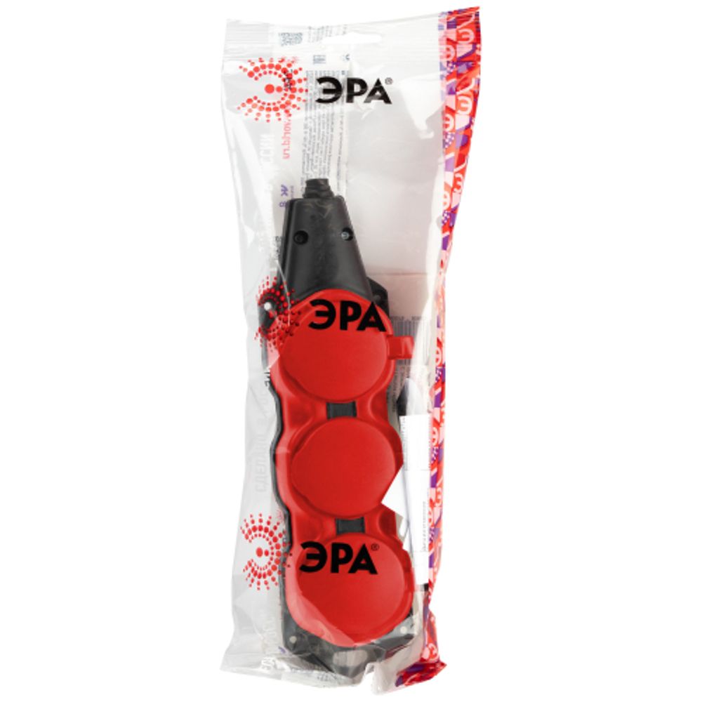 Колодка ЭРА KX-3e-RED-IP44 каучуковая с заземлением 3 розетки 16A IP44 красная