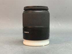 Sony DT 18-70mm 3.5-5.6