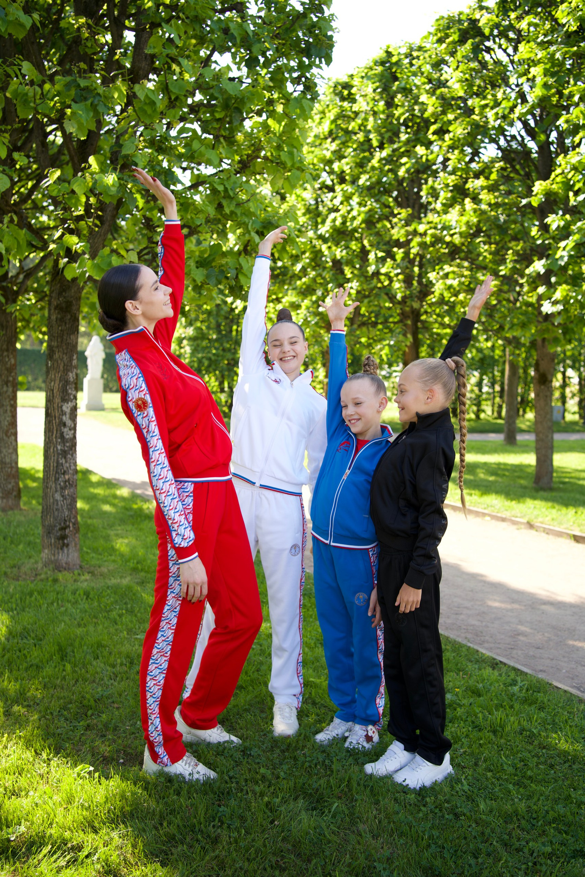 Спортивные костюмы