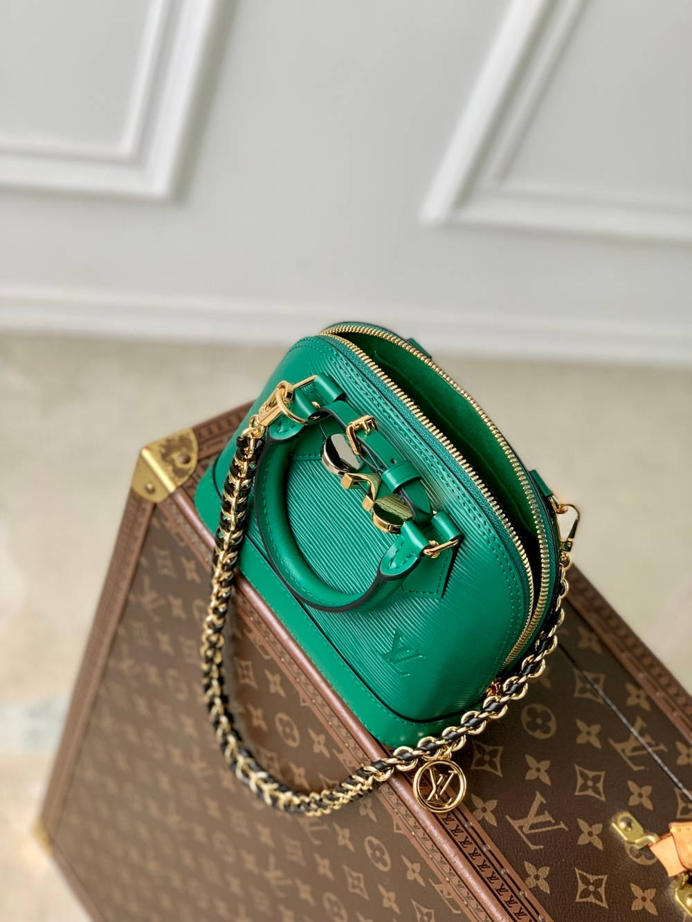 Louis Vuitton Nano Alma
