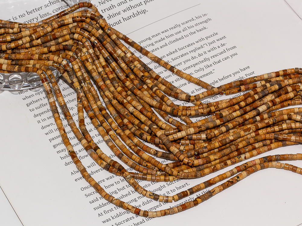 Нить бусин из песочной яшмы 3,3мм ("таблетка")