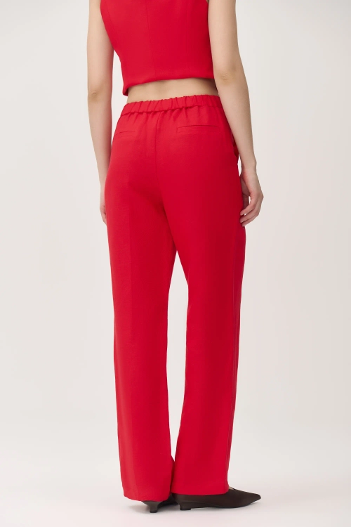 Льняные брюки прямого кроя