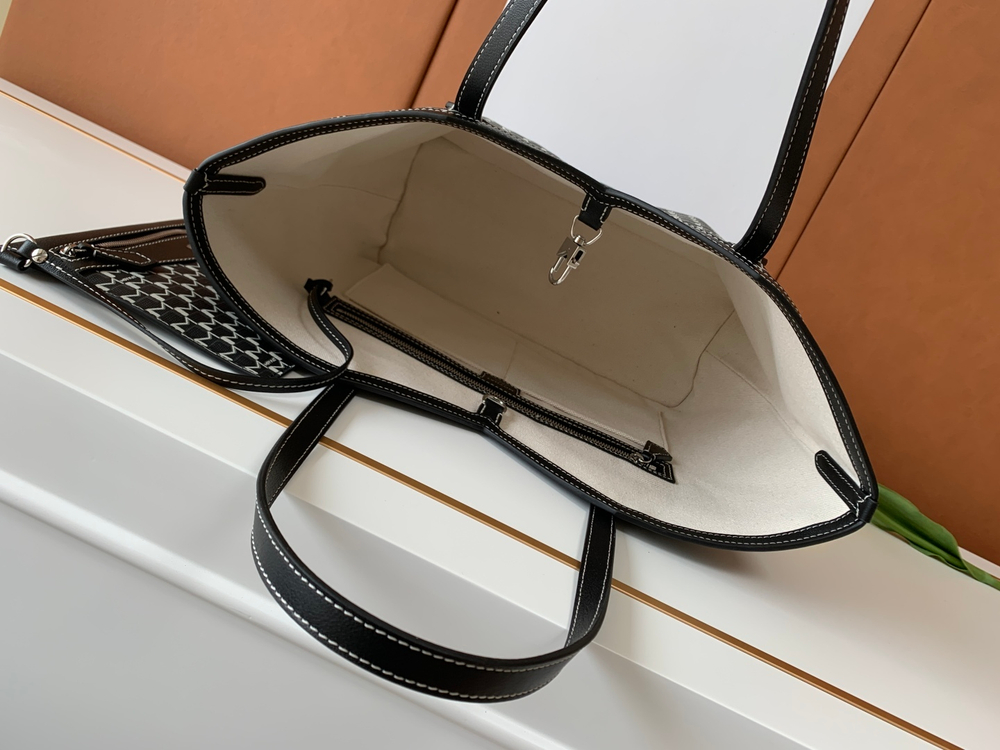 Moynat M Tote MM