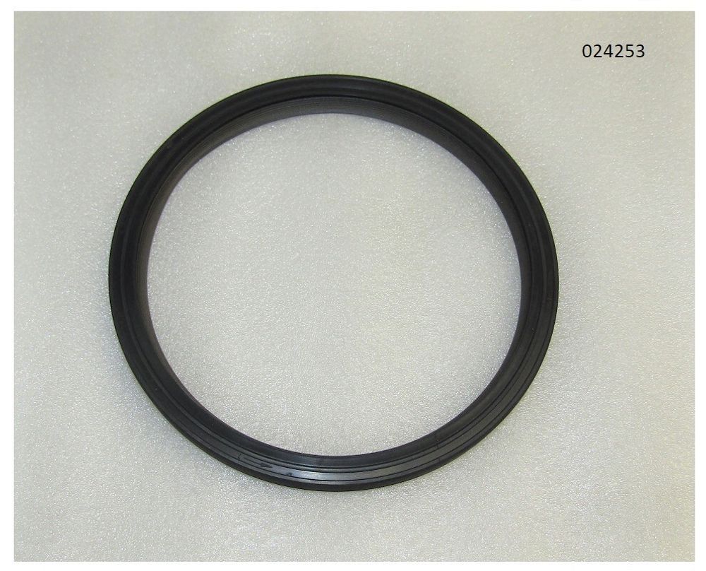 Сальник (160х132х12) передний TDH 192 6LTE/Oil seal 65X90