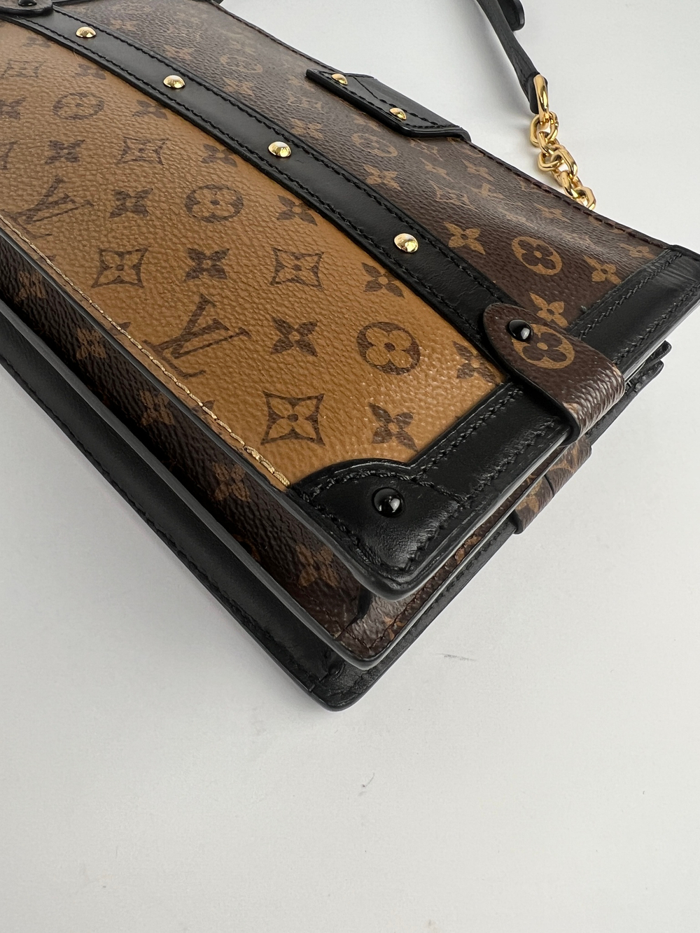 Сумка Louis Vuitton Reverse Monogram Trunk