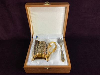 Подстаканник с ложкой, золото