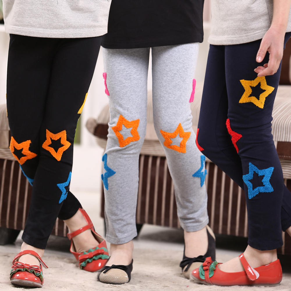 Леггинсы однотонные с аппликациями разноцветных звезд