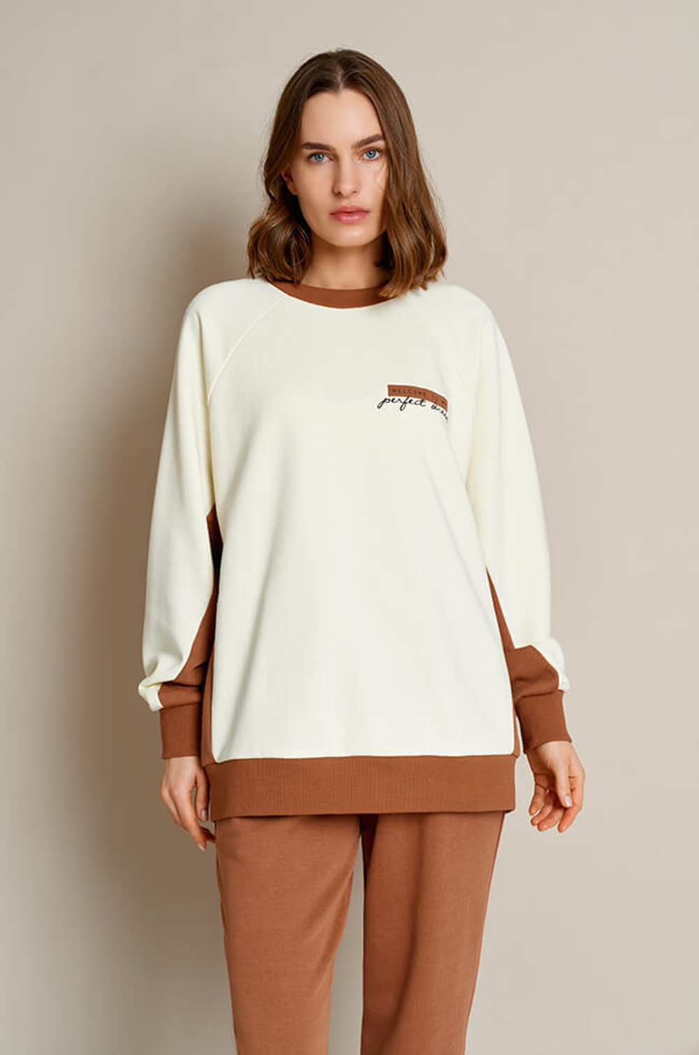 22568 Джемпер женский (сливочный)