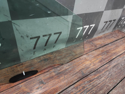 Стекло двери передней левой Toyota Camry (XV50) 11-18 Б/У Оригинал 6810233160