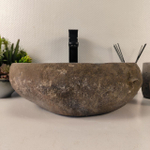Раковина из речного камня RS-65449 45*34*15 0861