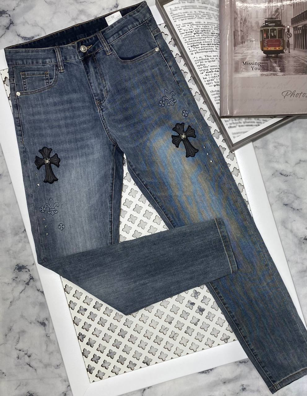 Джинсы Chrome Hearts
