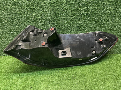 Фонарь левый внешний Mercedes GLE C292 (2015-2019)